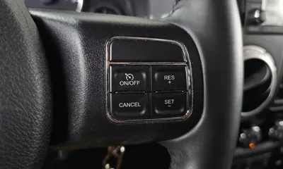 Jeep Wrangler 2017, 60009 км, за 16742.68 USD - фото 18