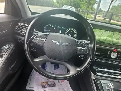 Genesis EQ900