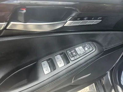 Genesis EQ900