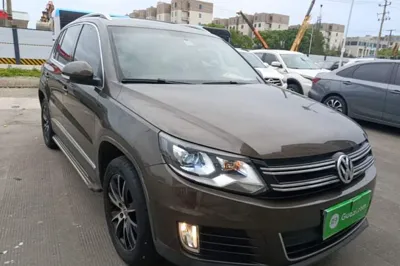Volkswagen Tiguan 2013, 106600 км, за 6803 USD - фото 3