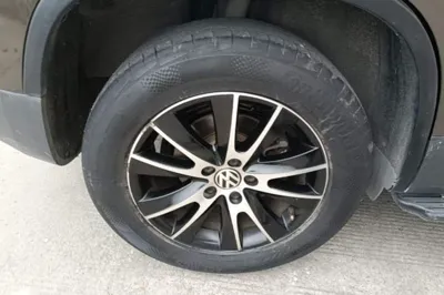 Volkswagen Tiguan 2013, 106600 км, за 6803 USD - фото 16