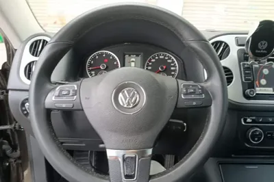 Volkswagen Tiguan 2013, 106600 км, за 6803 USD - фото 18