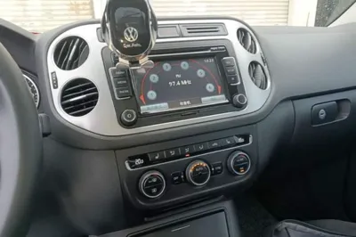 Volkswagen Tiguan 2013, 106600 км, за 6803 USD - фото 20