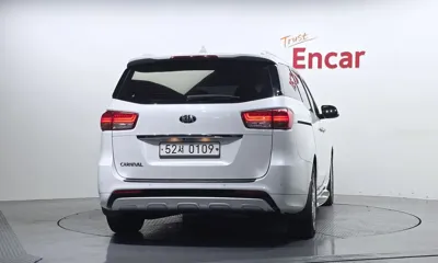 Kia Canival 2017, 211248 км, за 13001.36 USD - фото 4