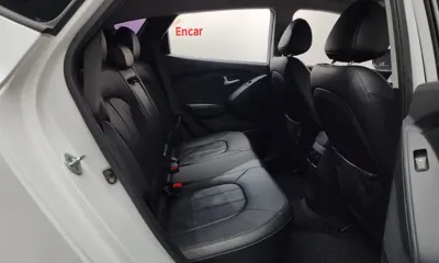 Hyundai Tucson 2015, 76155 км, за 5529.54 USD - фото 11