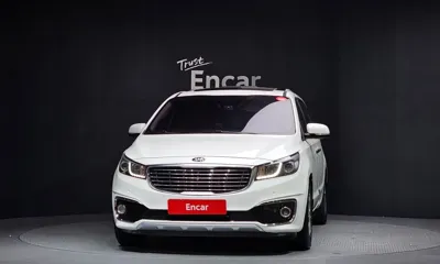 Kia Canival 2018, 125730 км, за 7811.47 USD