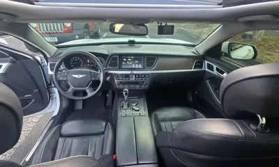 Hyundai Genesis 2015, 105894 км, за 8400.07 USD