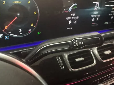 Mercedes-Benz GLE-Class 2023, 26765 км, за 54417.75 USD - фото 9