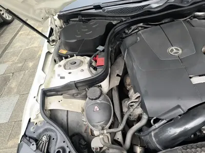 Mercedes-Benz E-Class 2015, 105100 км, за 10432.41 USD - фото 21