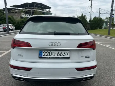 Audi Q5 2023, 15000 км, за 33876.24 USD