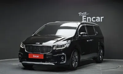 Kia Canival · 2019 год