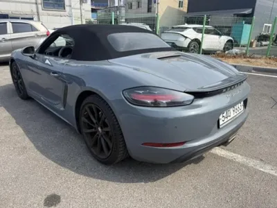 Porsche 718 2017, 78461 км, за 30129.97 USD