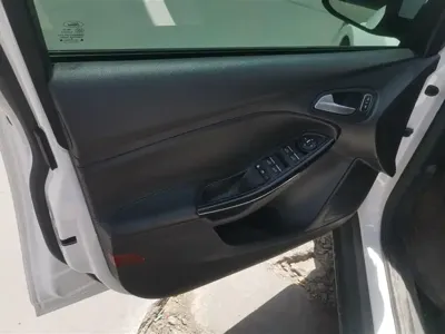 Ford Focus 2016, 133600 км, за 3531.42 USD - фото 7