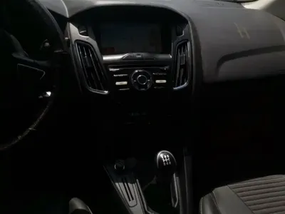 Ford Focus 2016, 133600 км, за 3531.42 USD - фото 13