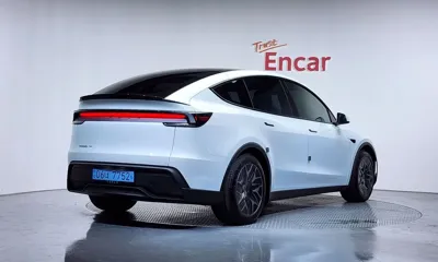 Tesla Model Y 2026, 706 км, за 48855.1 USD