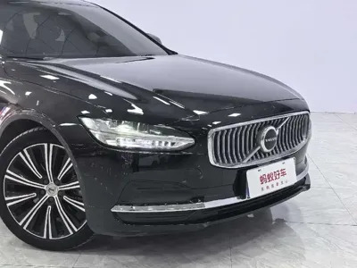 Volvo S90 2022, 44000 км, за 25426.23 USD - фото 8
