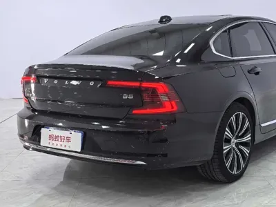 Volvo S90 2022, 44000 км, за 25426.23 USD - фото 9
