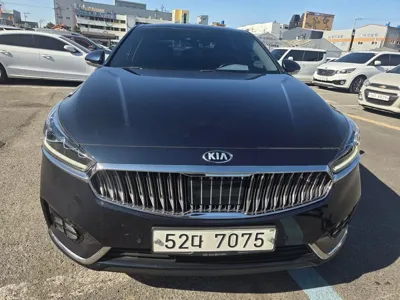 Kia K7 2017, 158754 км, за 7466.14 USD
