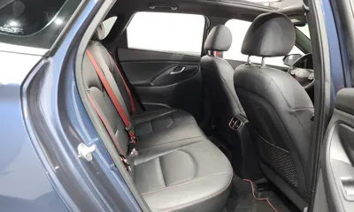 Hyundai i30 2018, 73087 км, за 8071.67 USD - фото 12