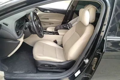 Buick Regal 2020, 110600 км, за 10148 USD - фото 17