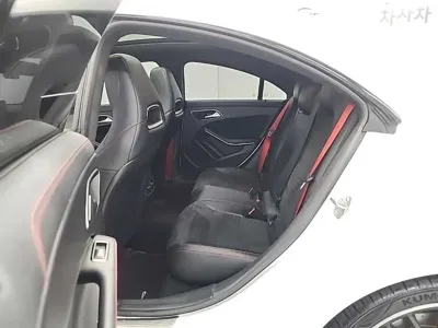 Mercedes-Benz CLA-Class 2019, 135492 км, за 11815.68 USD - фото 12