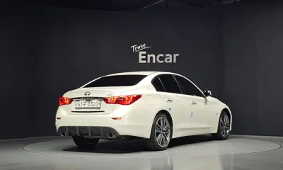 Infiniti Q50 2016, 67062 км, за 7488.44 USD