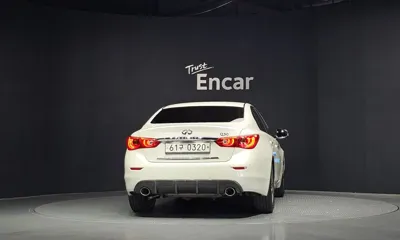 Infiniti Q50 2016, 67062 км, за 7488.44 USD