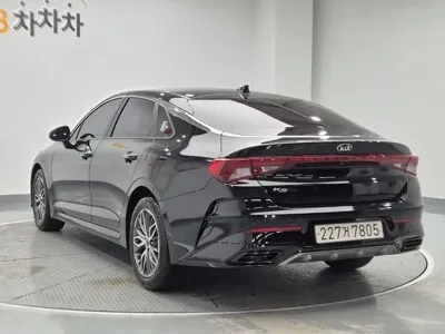 Kia K5 2020, 109010 км, за 8533.54 USD