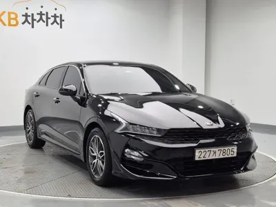 Kia K5 2020, 109010 км, за 8533.54 USD