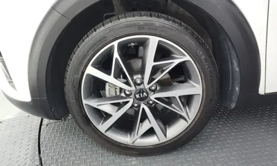 Kia Niro 2021, 64090 км, за 13719.31 USD