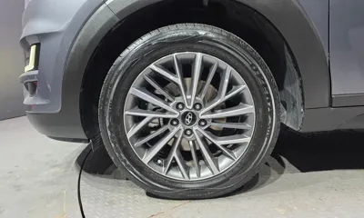Hyundai Tucson 2019, 73012 км, за 10439.38 USD