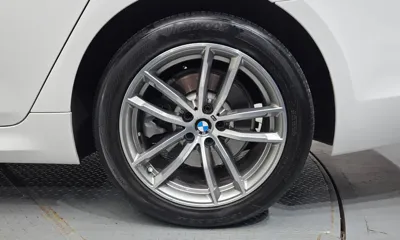 BMW 5-Series 2017, 79719 км, за 16016.8 USD - фото 21