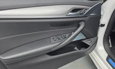 BMW 5-Series 2017, 79719 км, за 16016.8 USD - фото 24