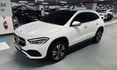 Mercedes-Benz GLA-Class · 2021 год