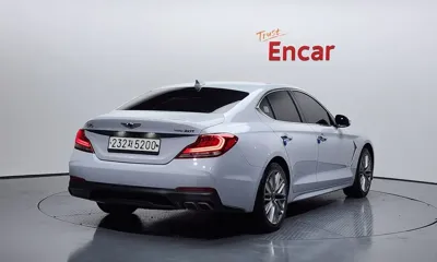 Genesis G70 2020, 89030 км, за 13071.46 USD