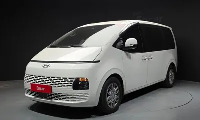 Hyundai Staria · 2024 год