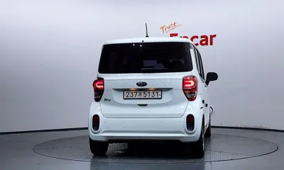 Kia Ray 2018, 55928 км, за 7680.19 USD