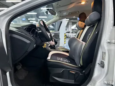 Ford Focus 2016, 70000 км, за 3796.28 USD - фото 8