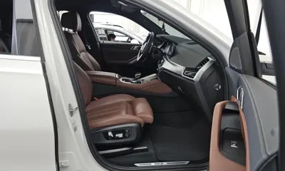 BMW X6 2023, 26079 км, за 52551.6 USD - фото 11
