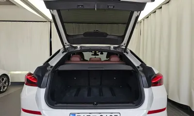 BMW X6 2023, 26079 км, за 52551.6 USD - фото 20