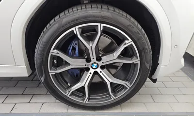 BMW X6 2023, 26079 км, за 52551.6 USD - фото 21