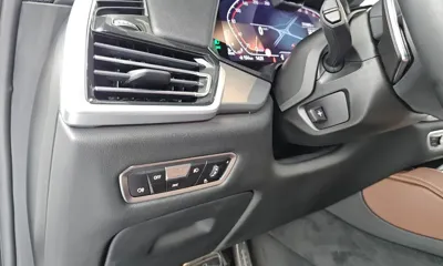 BMW X6 2023, 26079 км, за 52551.6 USD - фото 29