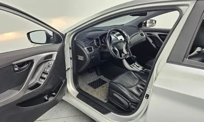 Hyundai Avante 2011, 107181 км, за 3282.13 USD - фото 11
