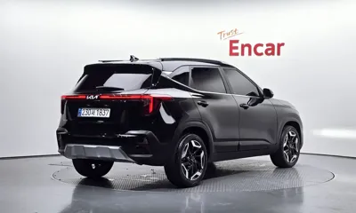 Kia Seltos 2024, 8875 км, за 17516.44 USD