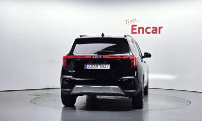 Kia Seltos 2024, 8875 км, за 17516.44 USD