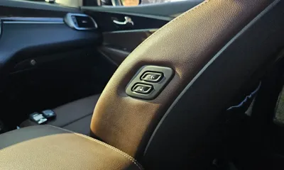 Kia Sorento 2016, 107325 км, за 9735.09 USD - фото 19