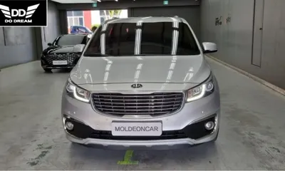 Kia Canival 2017, 130892 км, за 8670.52 USD