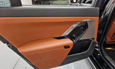 BMW 7-Series 2024, 21020 км, за 78714.62 USD - фото 25