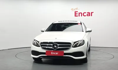 Mercedes-Benz E-Class 2018, 87927 км, за 11896.24 USD - фото 3