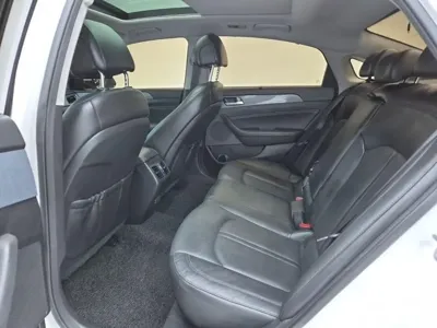 Hyundai Sonata 2015, 129343 км, за 7150.75 USD - фото 17